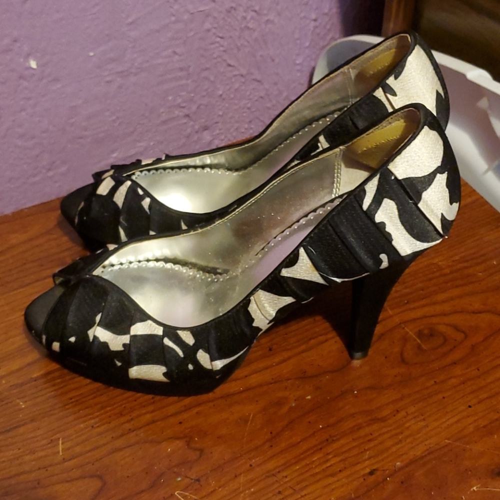Michael Angelo Heels View 2